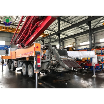 三一SY5423THB混凝土泵車，液壓泵拆裝維修