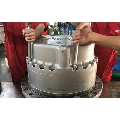 邦飛利720減速機維修花絮（720C3H12A0235I96W/125U26）